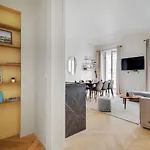 Sublime Quartier Montorgueil Apartment