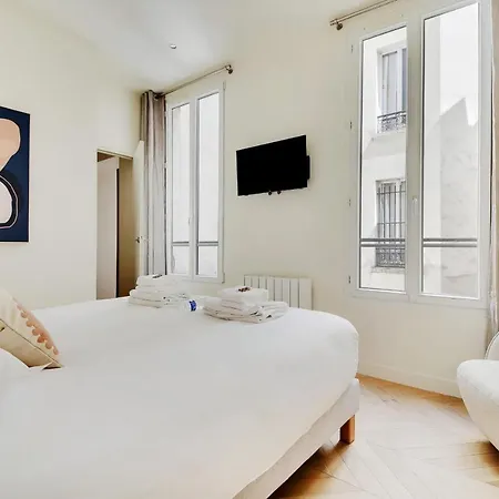 Sublime Quartier Montorgueil Париж